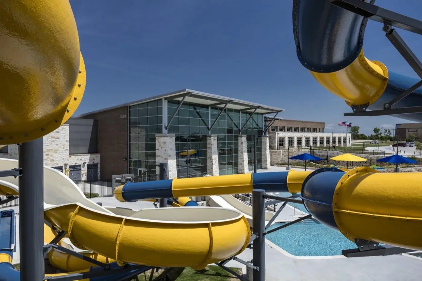 Apex Centre — view 4