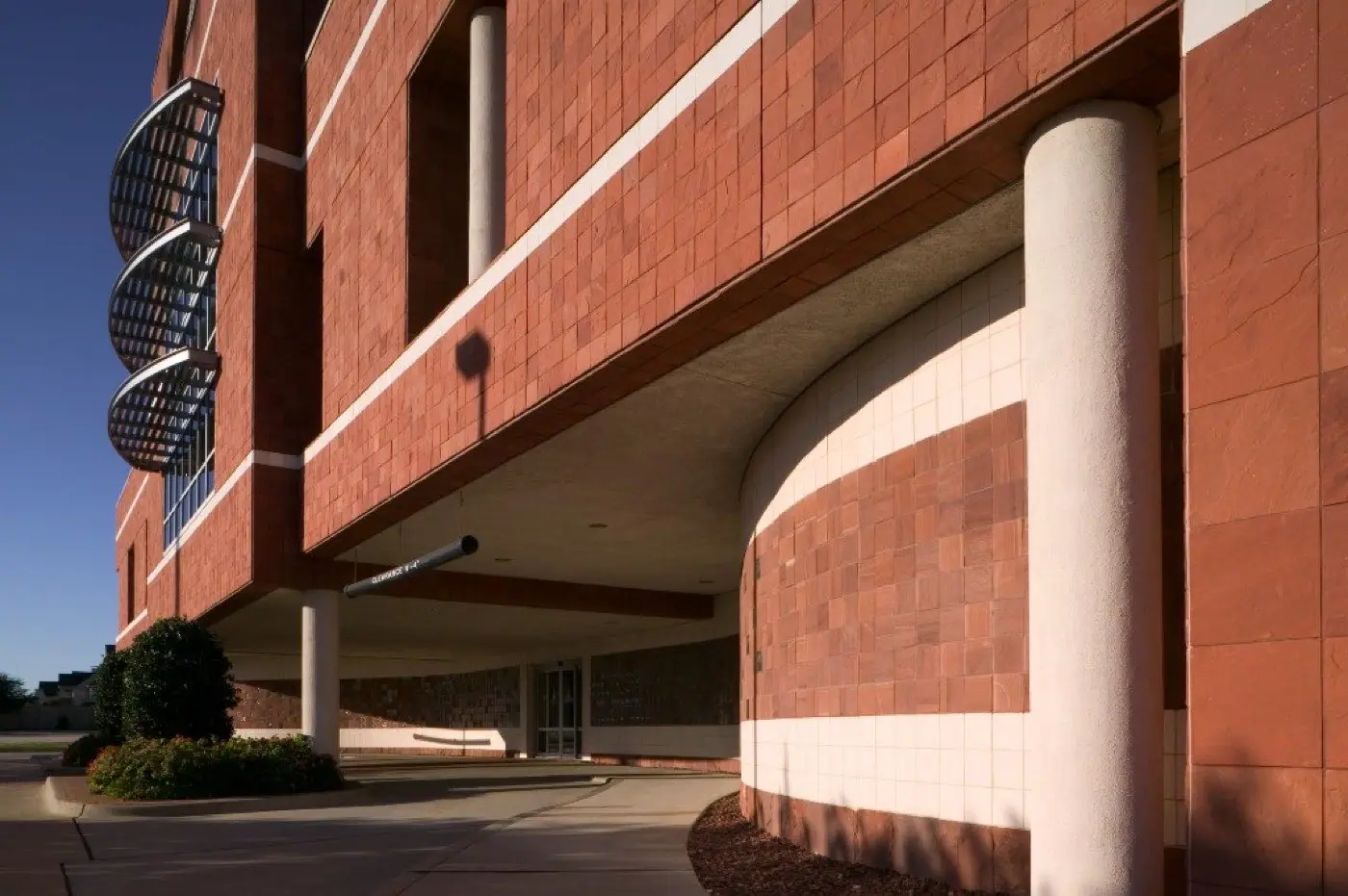 North Texas Vet Referral Center — view 4