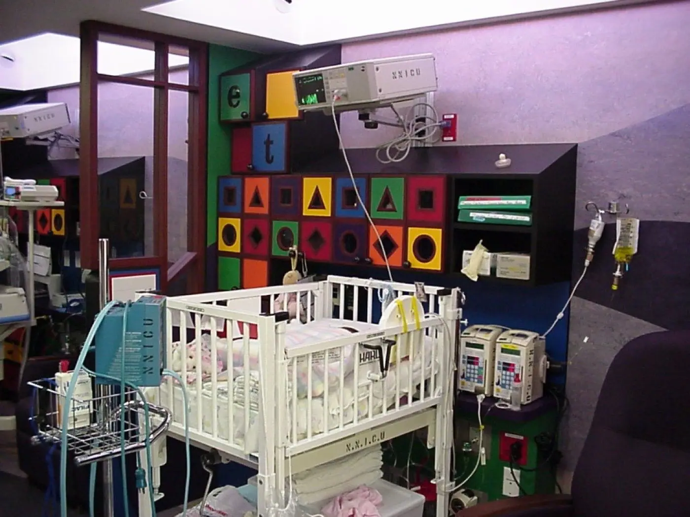 Parkland Hospital Neo-Natal Intensive Care Unit Remodel — view 4