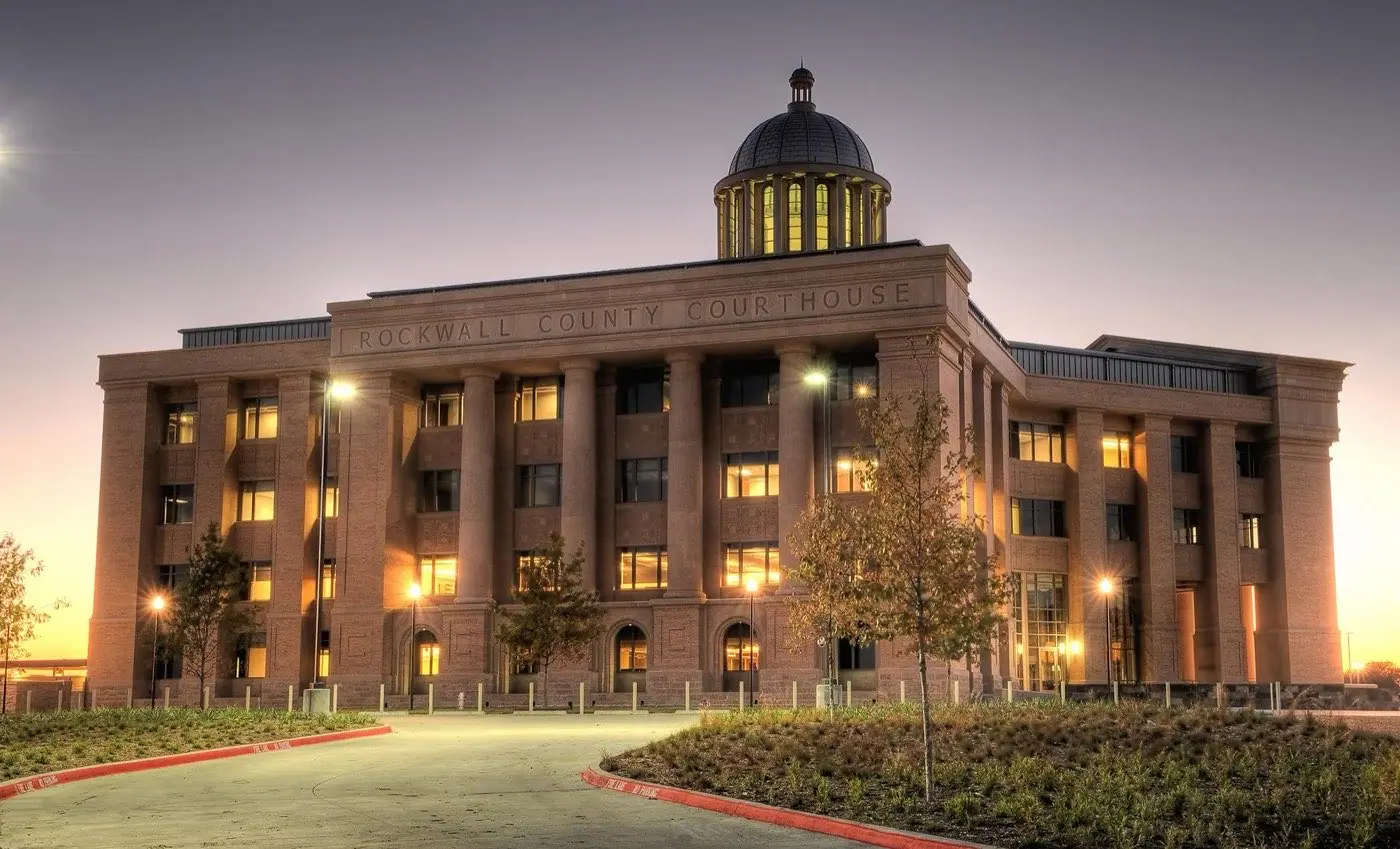 Rockwall County Courthouse — view 2