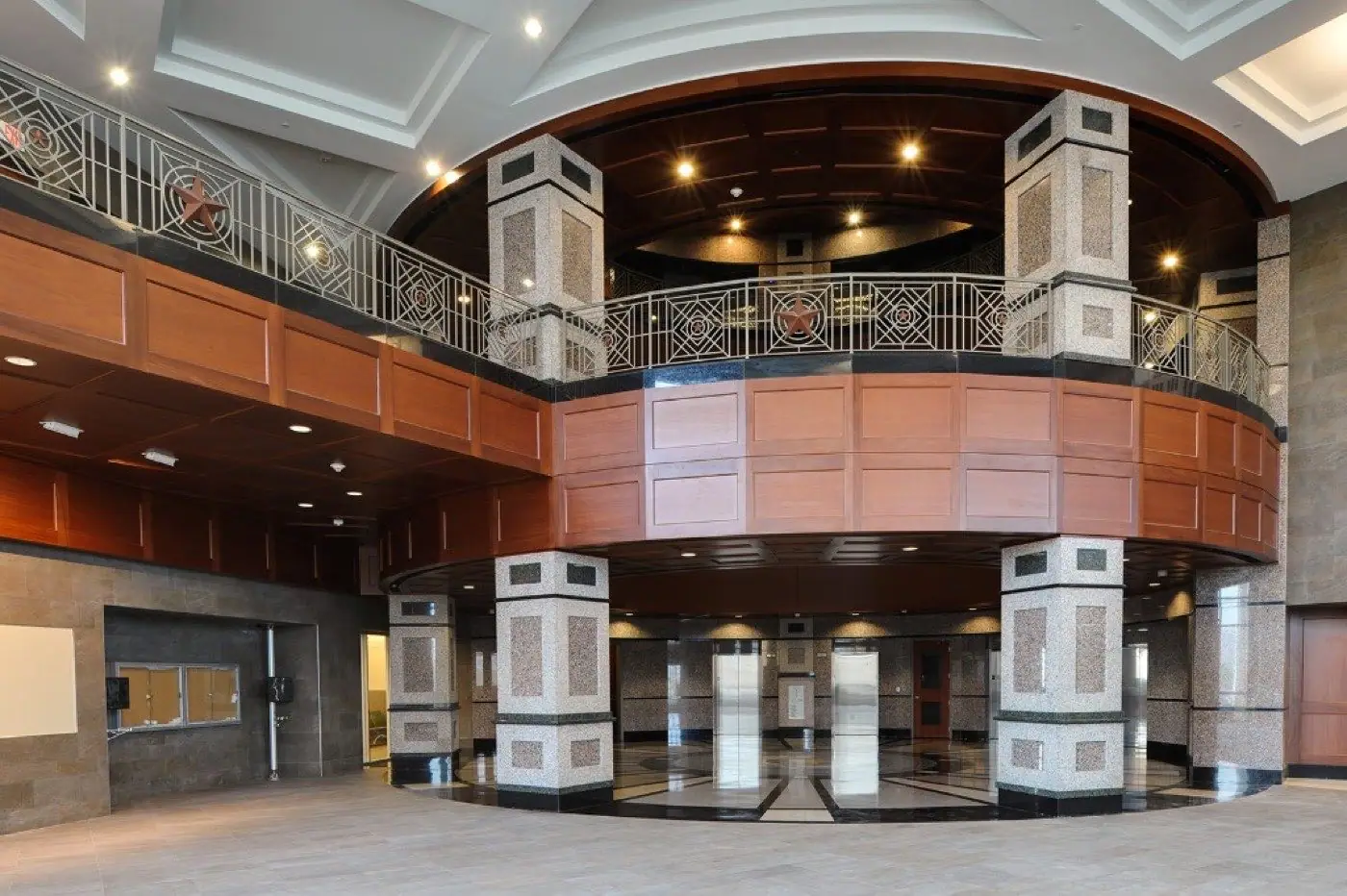 Rockwall County Courthouse — view 3