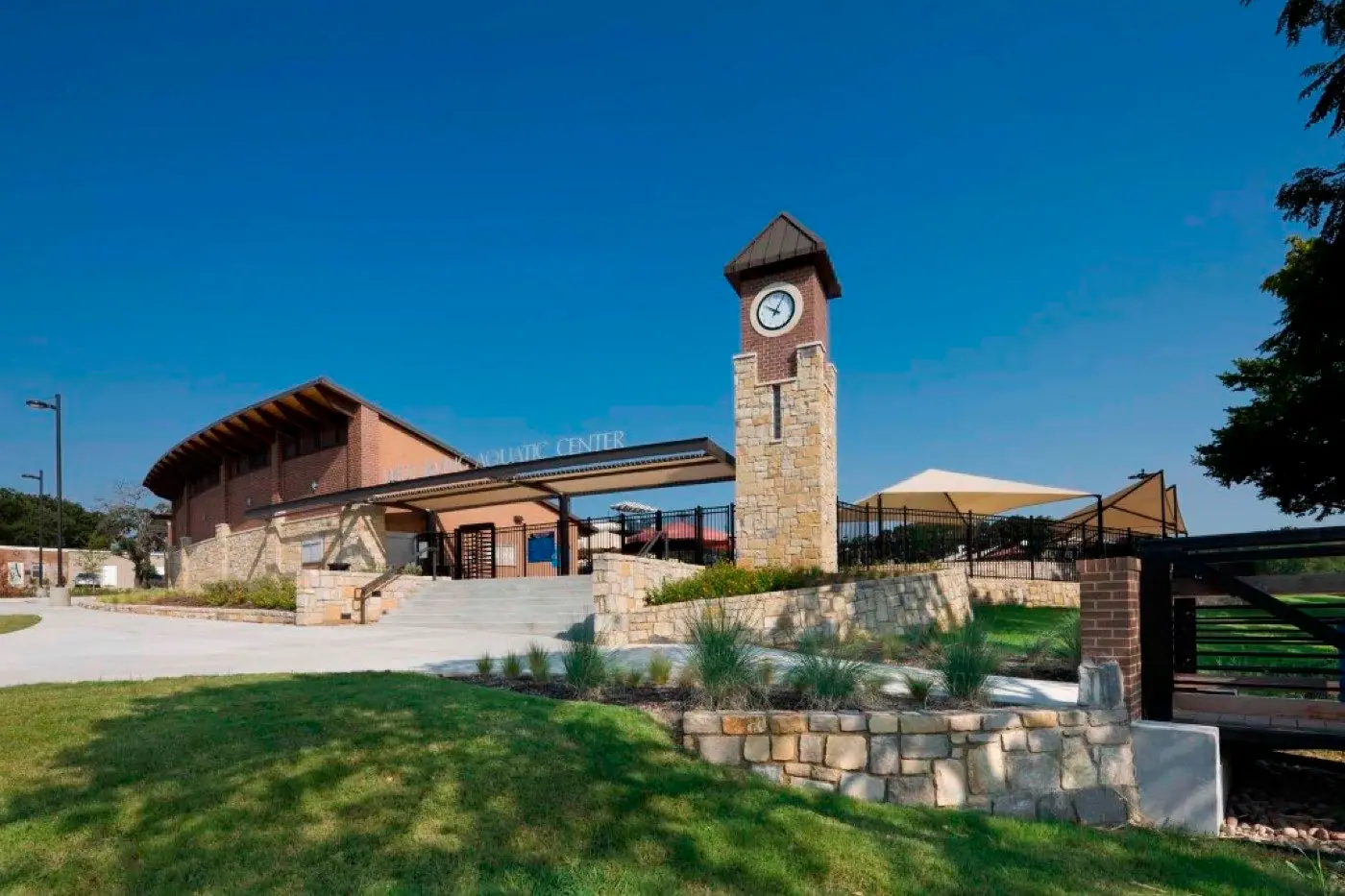 West Irving Aquatic Center — view 4